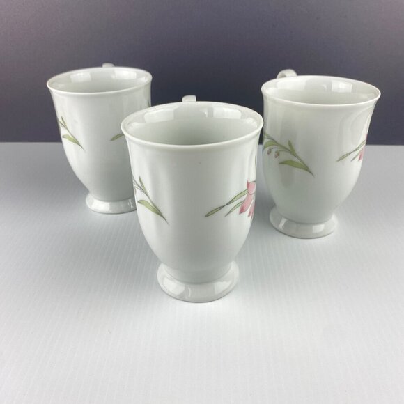 French Garden Pedestal Tea Cups / Mugs Set of 3 with Three Flower Pattern 8oz - Picture 3 of 8